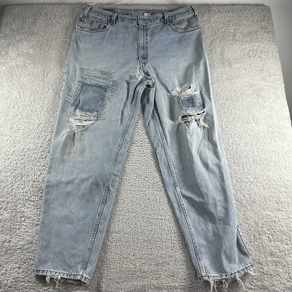 Vintage 90s Levi's‎ 560 Jeans Mens 40x32 Light Wash Loose Fit Heavily Distressed